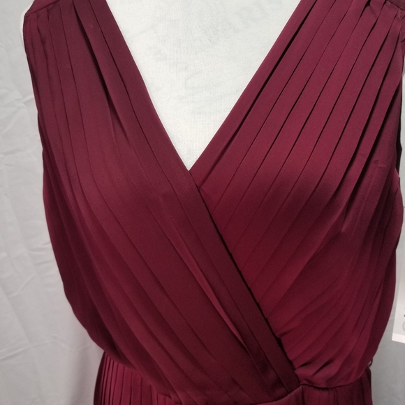 *NWT* DKNY Cocktail Dress - Picture 2 of 14